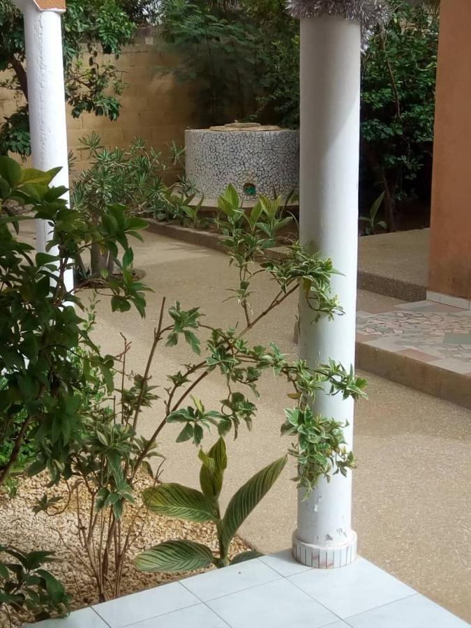 Chez Coumba et Daniel Panzió Saly Portudal Kültér fotó